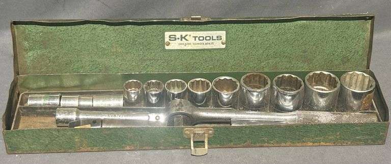 S-K Tools Socket Wrench Set in Metal Box 17 3/8”x 3 3/4”x 2”