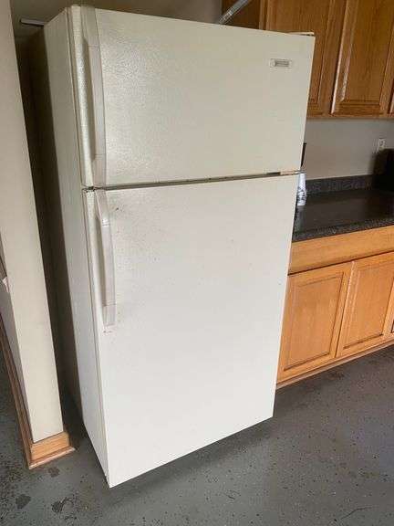 White-Westinghouse Fridge