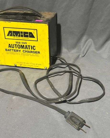 Amigo Solid State Automatic Battery Charger, 9”x5”x6”