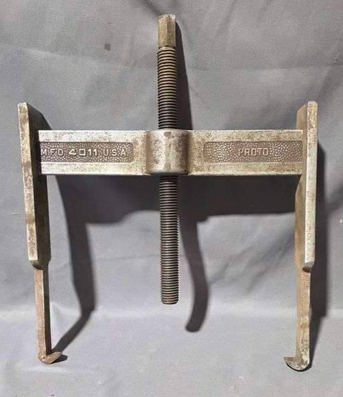 Proto MFD 411 USA Metal Clamp with 11-Inch Width