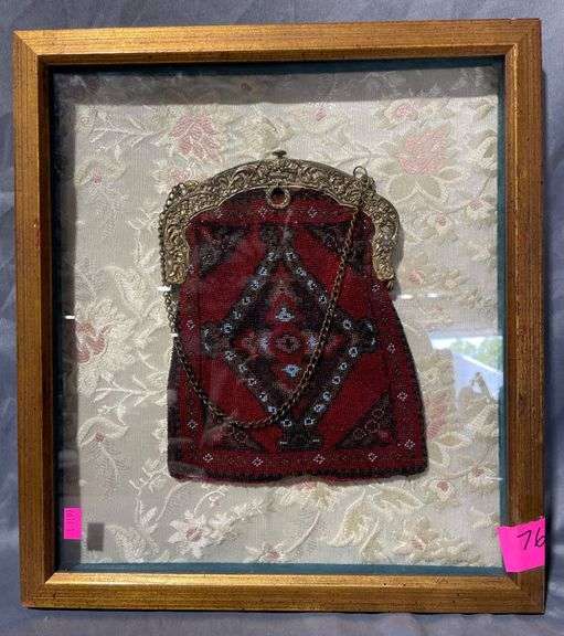 Women’s Beaded Coin Purse with Ornate Metal Clasp in Glass-Front Frame