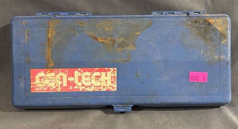 Cen-Tech 14-Piece Drive Socket Wrench Set in Blue Case, 3/8-Inch