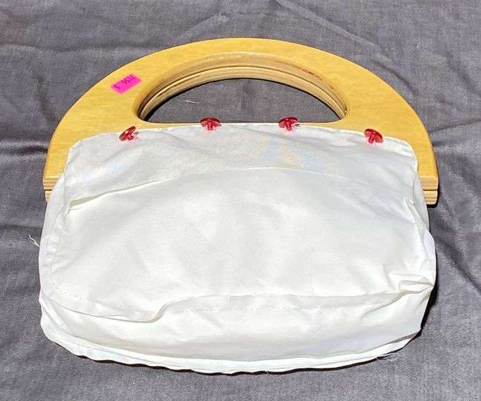 Handbag Form with Wood Handles & 4 Interchangeable Covers