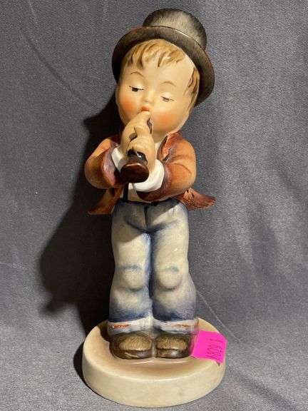 M. J. Hummel Serenade Figurine 85/0, (some chipping) 5-Inch