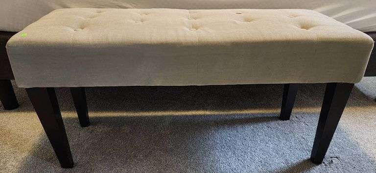 Upholstered Bench With Tufted Fabric Top and Tapered Legs, 38″ x 16″ x 18″