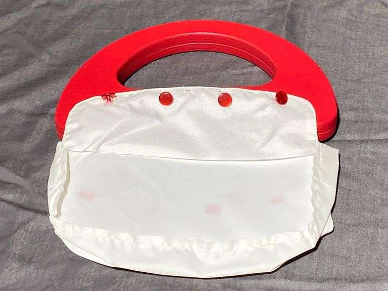 Handbag Form with Wood Handles & 4 Interchangeable Covers