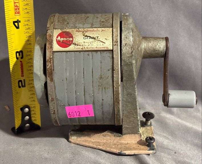 Apsco Giant Manual Pencil Sharpener with Steel Body