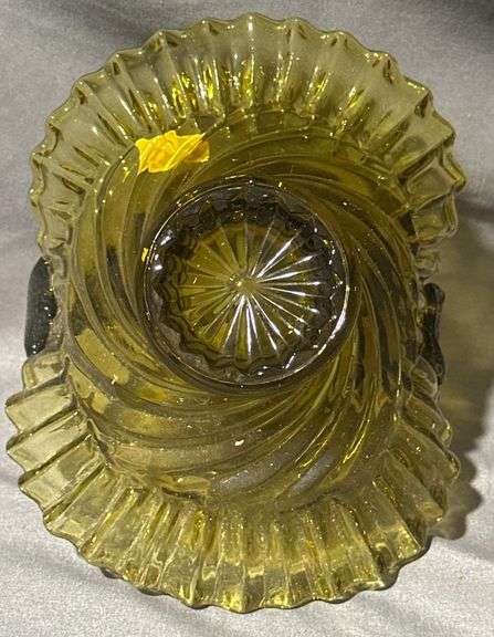Avocado Green Swirl & Ruffled Glass Basket, 7x5x5.5″
