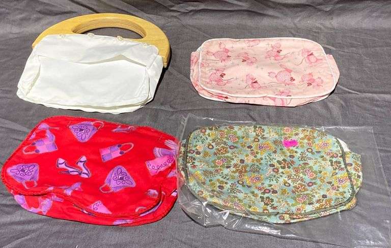 Handbag Form with Wood Handles & 4 Interchangeable Covers
