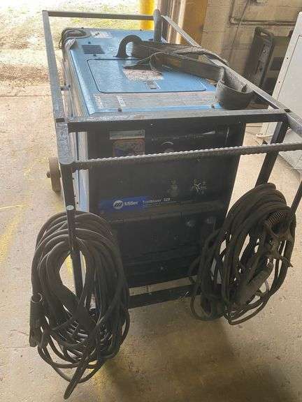 Miller Trailblazer 325 Welder/Generator