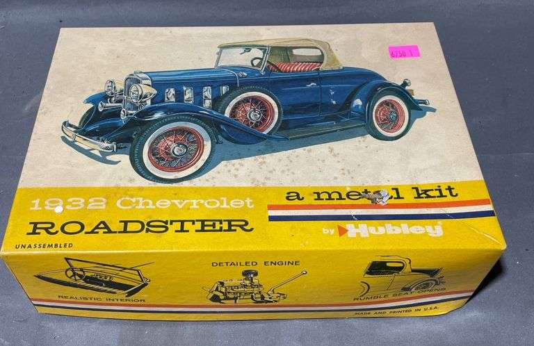 Hubley 1932 Chevrolet Roadster Metal Model Kit with Original Box