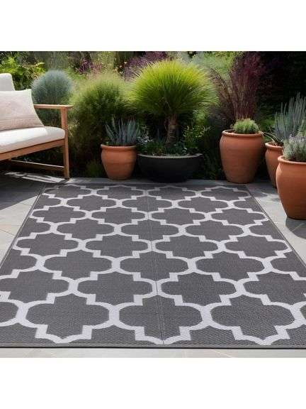 BEVERLY RUG - 10 X 13 Grey White Lightweight Moroccan Trellis ...