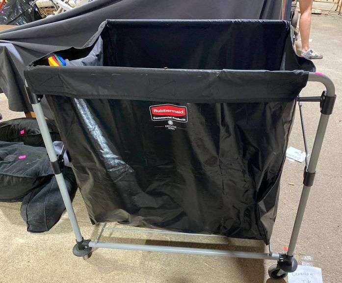 Rubbermaid Commercial Rolling Laundry Cart, 33”x33”
