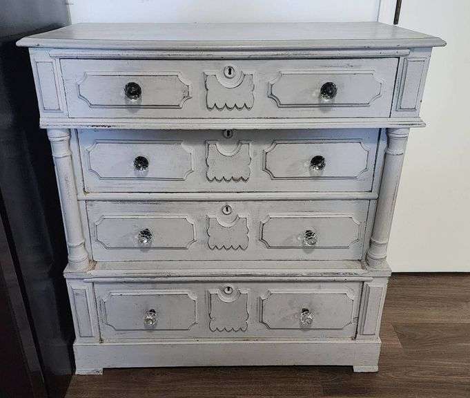 Gray-Painted Four-Drawer Chest with Turned Side Columns, 40′ x 20″ x 41″