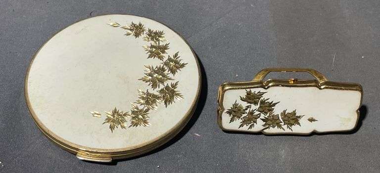 Stratton Compact with Gold-Tone Leaf Design, 3″