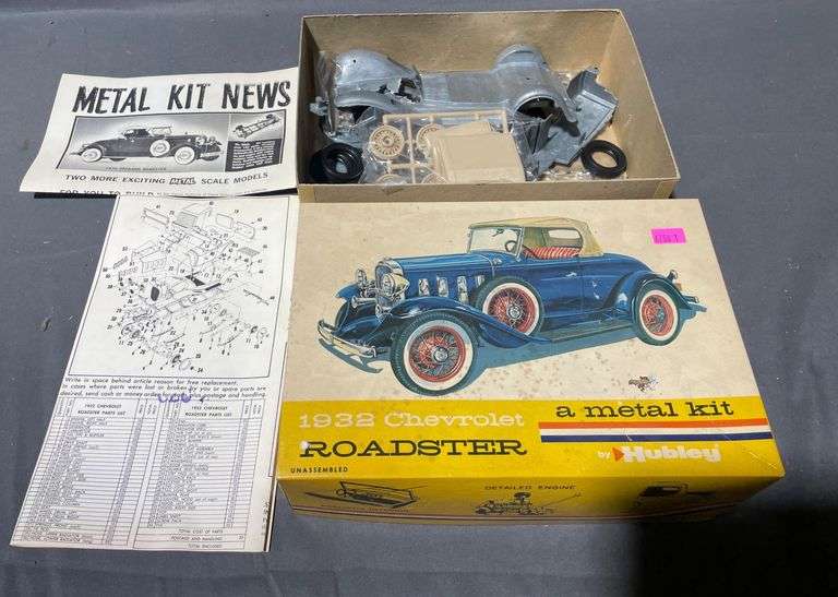 Hubley 1932 Chevrolet Roadster Metal Model Kit with Original Box