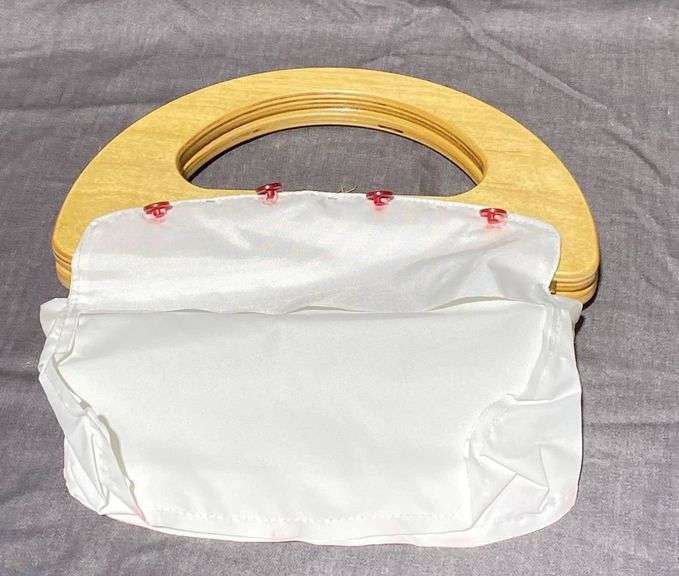 Handbag Form with Wood Handles & 4 Interchangeable Covers