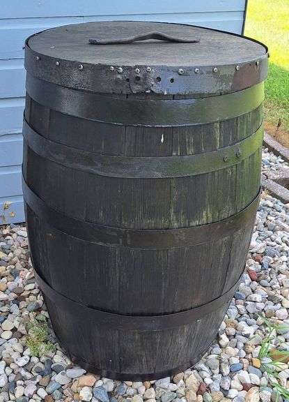 Barrel with Metal Bands, 34in Height