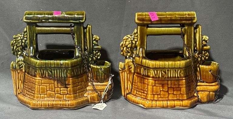 2 McCoy Pottery Wishing Well Planters, 6.5×4.5×6.5″