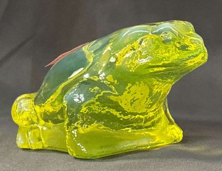 Fenton Uranium Glass Frog -- Yellow and Green Fenton Handcrafted Glass Frog Figurine
