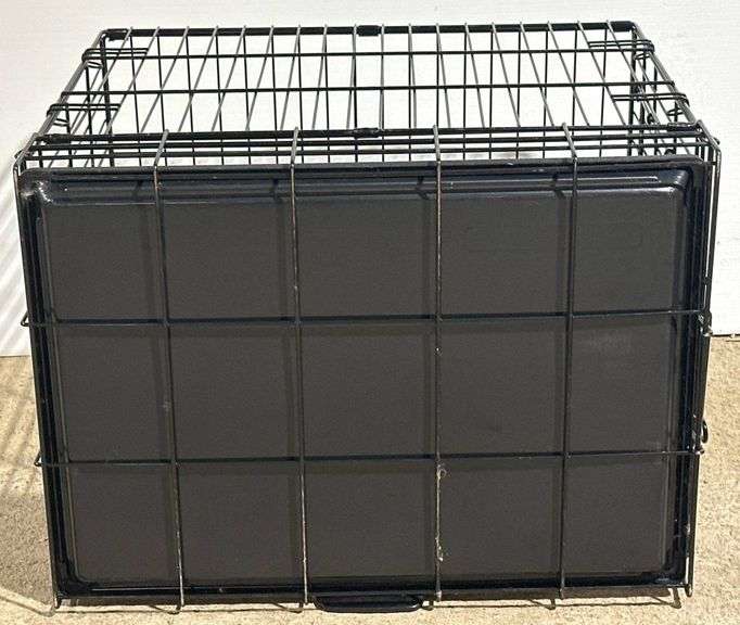Black Metal Wire Cage with Handle and Removable Tray, 24x17x21″
