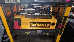 DeWalt DW733 12-1/2-Inch Thickness Planer, 23″ x 14″ x 17″