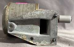 Apsco Giant Manual Pencil Sharpener with Steel Body