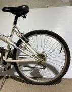 Huffy Altair 26-Inch Bicycle with Front Suspension