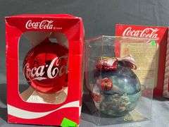 Kurt Adler CC4161 – Pallina Natalizia In Vetro Glitter Coca-Cola 80 Mm – Decorazione Albero Ufficiale