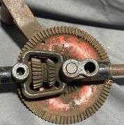 Dunlap Hand-Crank Drill, 19″ Long
