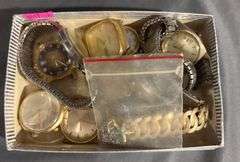 Quartz Wristwatches and Accessories