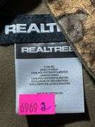 Realtree Xtra Camouflage Jackets with Hoods Size Small