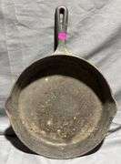 Cast Iron Skillet With Pour Spouts, Diameter 10″