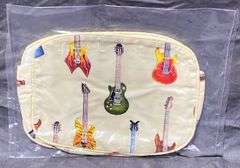 Handbag Form with Wood Handles & 4 Interchangeable Covers
