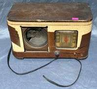 Motorola Model 51X19 Tube Radio With Exposed Speaker and Dial (damaged, see pictures)