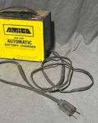 Amigo Solid State Automatic Battery Charger, 9”x5”x6”