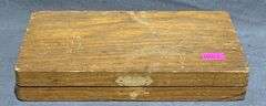 Simmons Stainless Steak Knives with Yellow Handles in Hinged Box