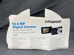 Polaroid i1037 Digital Camera Kit with Accessories
