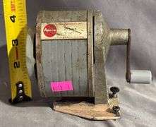Apsco Giant Manual Pencil Sharpener with Steel Body