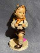 M. J. Hummel School Boy Figurine ’32 2/0′ , 4 Inches Tall