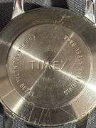 Quartz Wristwatches and Accessories
