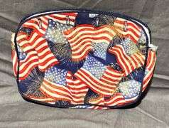 Handbag Form with Wood Handles & 6 Interchangeable Covers