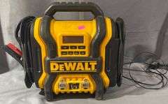 DeWalt DXAEPS14 Power Station with Cracked Housing