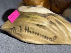 M.J. Hummel ‘Heavenly Lullaby’ Figurine 24/1 (chipped), 3″
