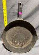 Cast Iron Skillet With Pour Spouts, Diameter 10″