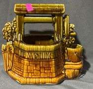 2 McCoy Pottery Wishing Well Planters, 6.5×4.5×6.5″