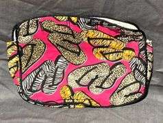 Handbag Form with Wood Handles & 3 Interchangeable Covers