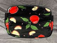 Handbag Form with Wood Handles & 5 Interchangeable Covers