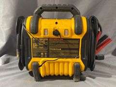 DeWalt DXAEPS14 Power Station with Cracked Housing