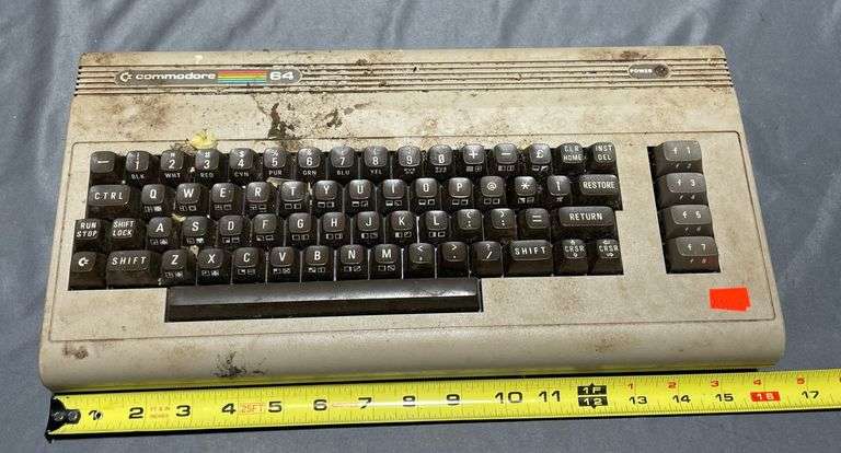 Commodore 64 Personal Computer Model 64 B - Metzger Property Services, LLC